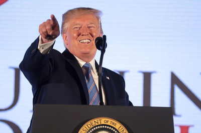 Трамп заявил, что Си Цзиньпин решил купить не 150, а 200 самолётов Boeing