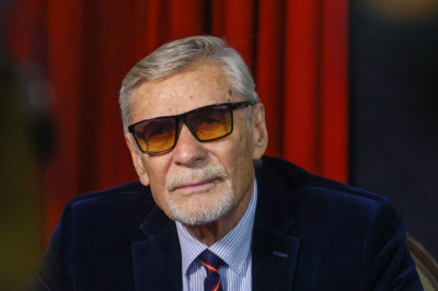 Михайлов поделился воспоминаниями о подготовке к съемкам &laquo;Любовь и голуби&raquo;