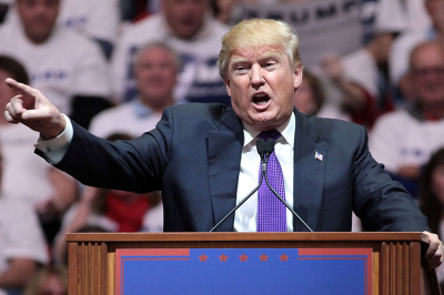 Макрон: Франция не будет участвовать в операциях в Ормузском проливе