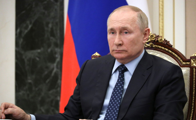 Путин призвал увеличить часы русского языка для учителей начальных классов