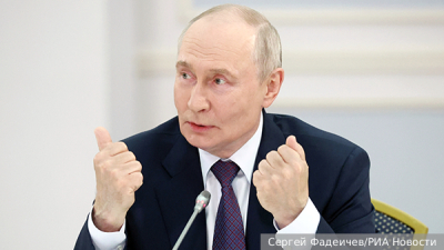 Путин призвал изучать историю спецоперации в российских школах