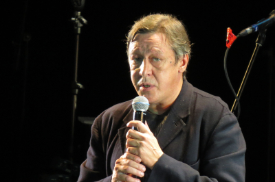 Из-за возвращения Ефремова на сцену прошел дефицит билетов