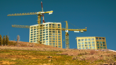 В Алматы ввели мораторий на строительство ЖК в предгорьях