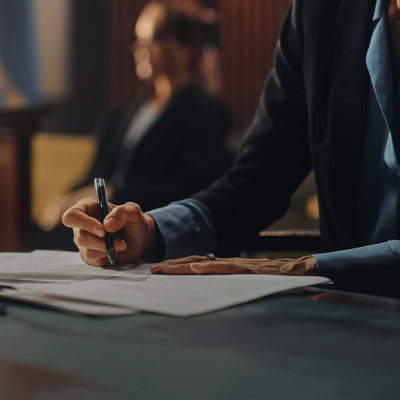 Почему одни судебные процессы открытые, а другие закрытые?