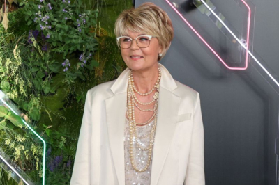 Меньшова рассказала о последнем новогоднем подарке Веры Алентовой