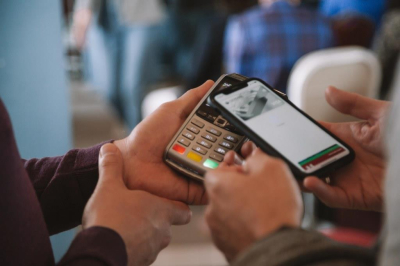 Адвокат Пустовит предупредил, что за навязывание допуслуг могут наложить штраф